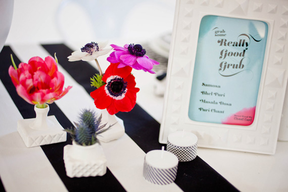Modern black, pink and aqua wedding ideas | Photo by Katy Lunsford Photography | Read more - http://www.100layercake.com/blog/?p=70698