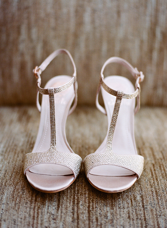 Elegant wedding shoes | Photo by Christina McNeill | Read more - http://www.100layercake.com/blog/?p=71812
