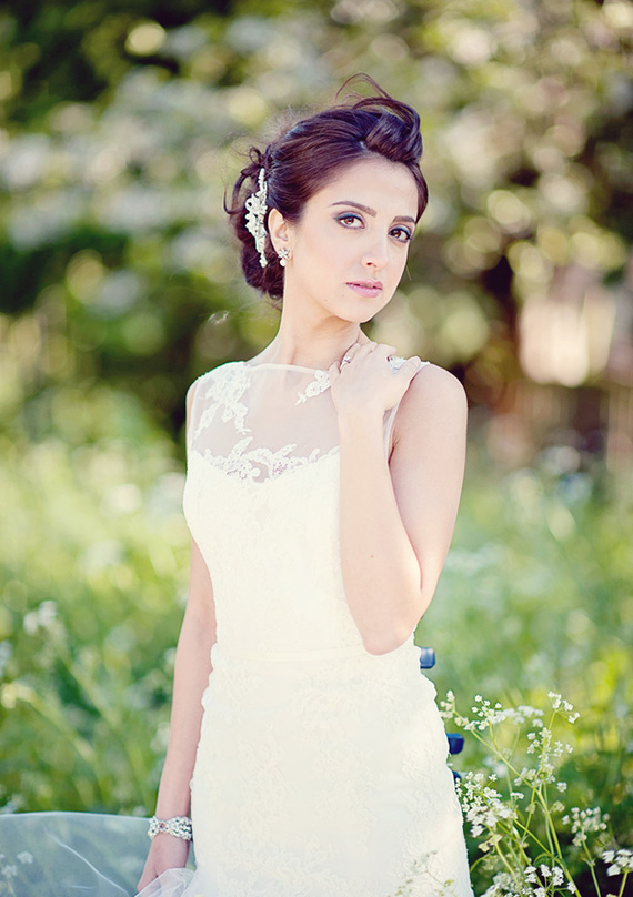 Bisou Bridal fashion inspiration | Photo by Vasia Photography | Read more - http://www.100layercake.com/blog/?p=72534 