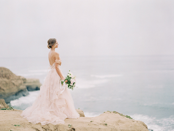 Blush coastal wedding inspiration | Photo by Carmen Santorelli | Read more - http://www.100layercake.com/blog/?p=74029