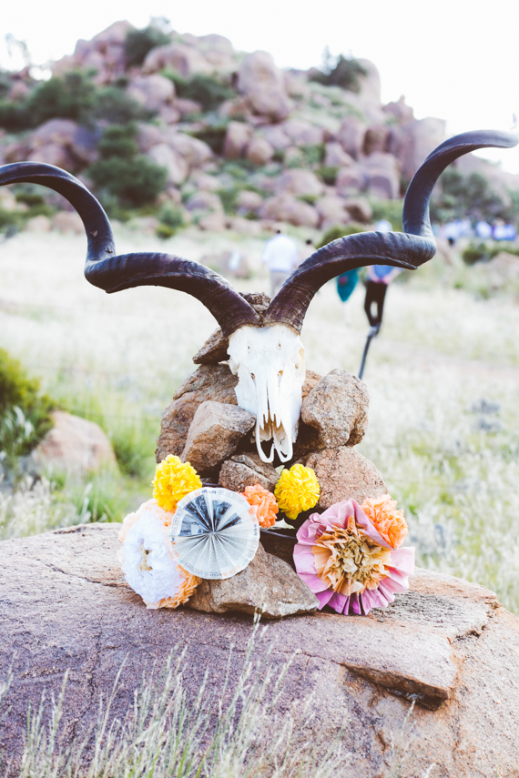  DIY Namibia campground wedding | Photo by Dear Heart Photos | Read more - http://www.100layercake.com/blog/?p=76284