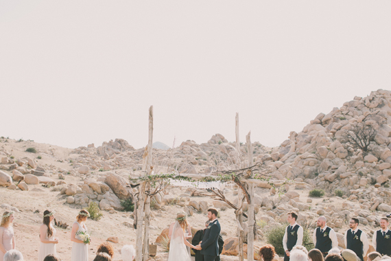 DIY bohemian desert wedding | Photo by Fondly Forever Photography | Read more - http://www.100layercake.com/blog/?p=75943