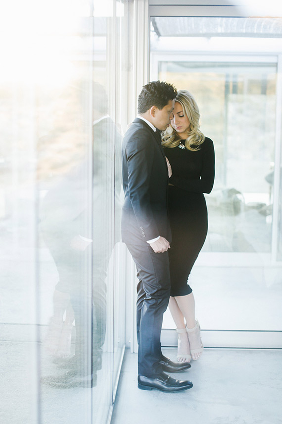 Stahl House engagement shoot | Photo by Brandon Kidd | Read more - http://www.100layercake.com/blog/?p=78591