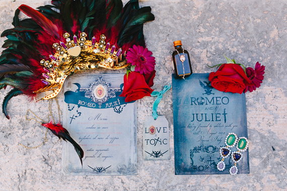 Modern Romeo and Juliet wedding inspiration | Photo by Carmen and Ingo | Design Chic Weddings in Italy | 100 Layer Cake