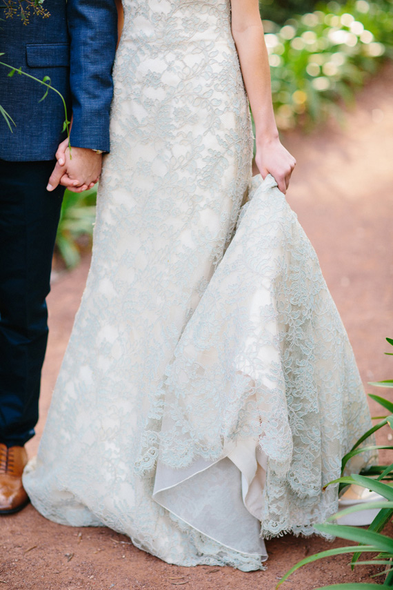 Romantic mediterranean wedding inspiration | The Rancho Valencia Hotel and Spa | Photo by Shane and Lauren Photography | 100 Layer Cake 