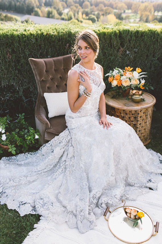 Southern California Summer Ranch wedding ideas | Photo by Anna Delores Photography | Read more -  http://www.100layercake.com/blog/wp-content/uploads/2015/03/Southern-California-Summer-Ranch-wedding-ideas