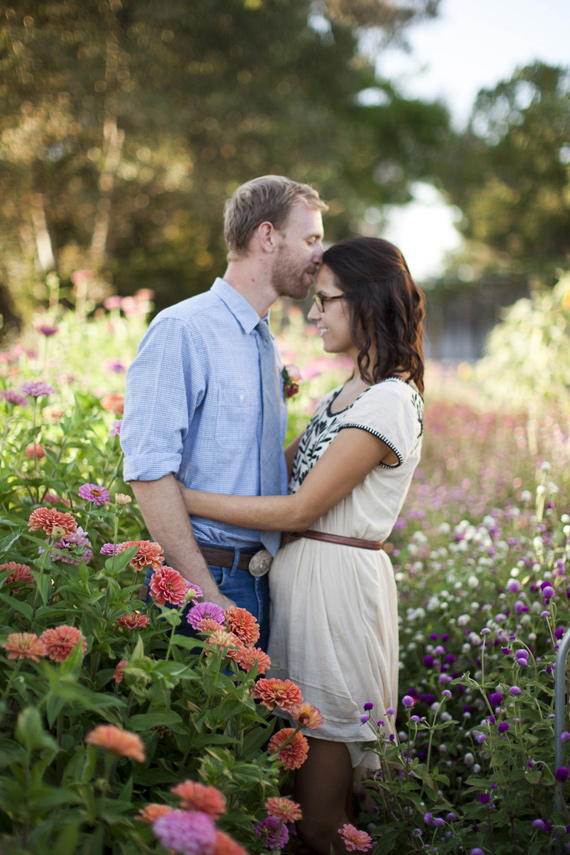 Intimate flower farm elopement | Colleen Riley Photography |Read more -  http://www.100layercake.com/blog/wp-content/uploads/2015/04/Squaw-Valley-Elopement