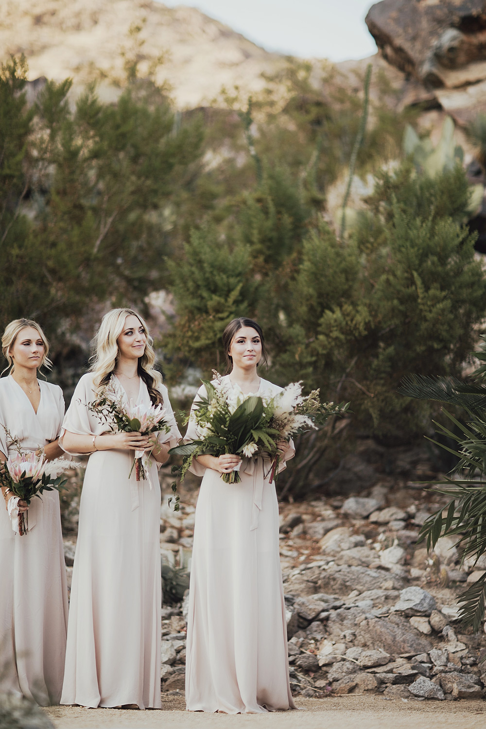 Tropical earth tone Palm Springs wedding at Colony 29