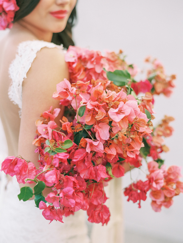 10 ways to use bougainvillea in your wedding