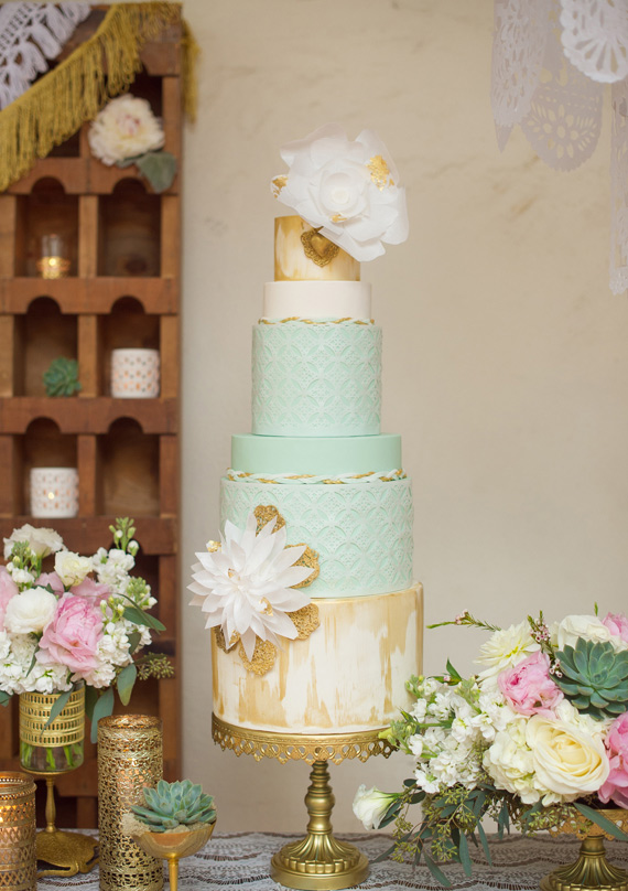 Romantic Latin inspired wedding inspiration | 100 Layer Cake