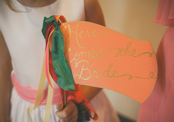 Here comes the bride sign | photos by Jason Hales | 100 Layer Cake