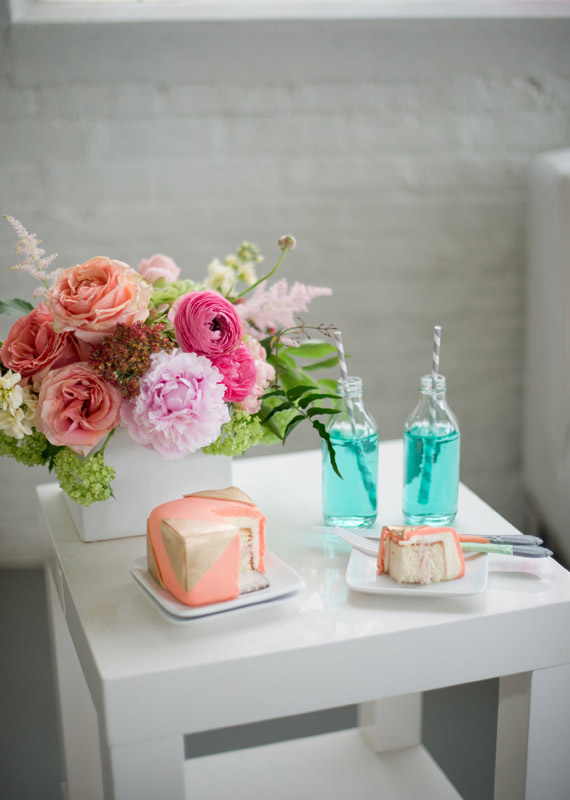 Modern geometric wedding decor ideas | photo by Amanda Megan Miller | 100 Layer Cake