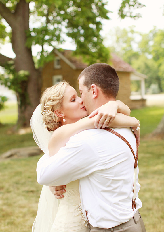 Ohio wedding | photo by Red Gallery | 100 Layer Cake