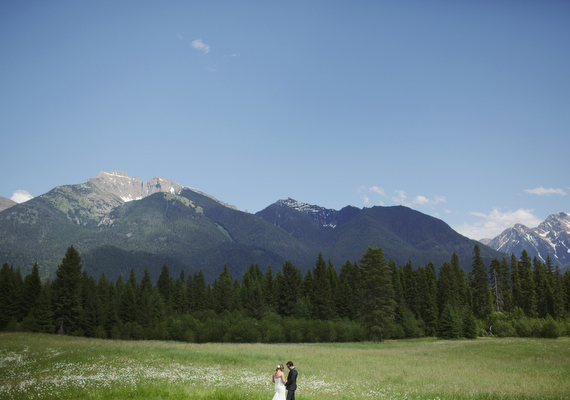 Rustic outdoor Montana wedding | photo by Ben Blood | 100 Layer Cake