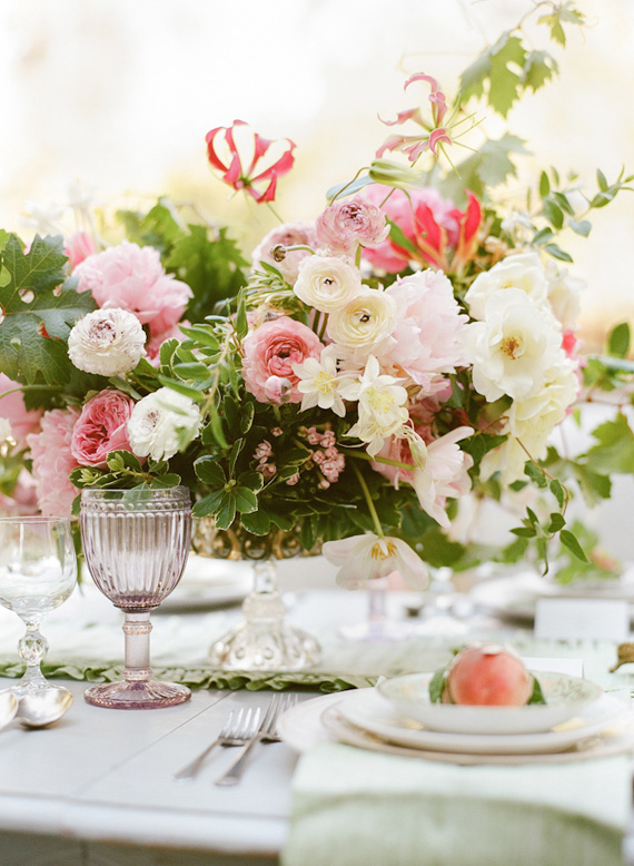 Romantic English garden wedding inspiration | photo by Tonya Joy | Flowers by oak and the owl |100 Layer Cake 