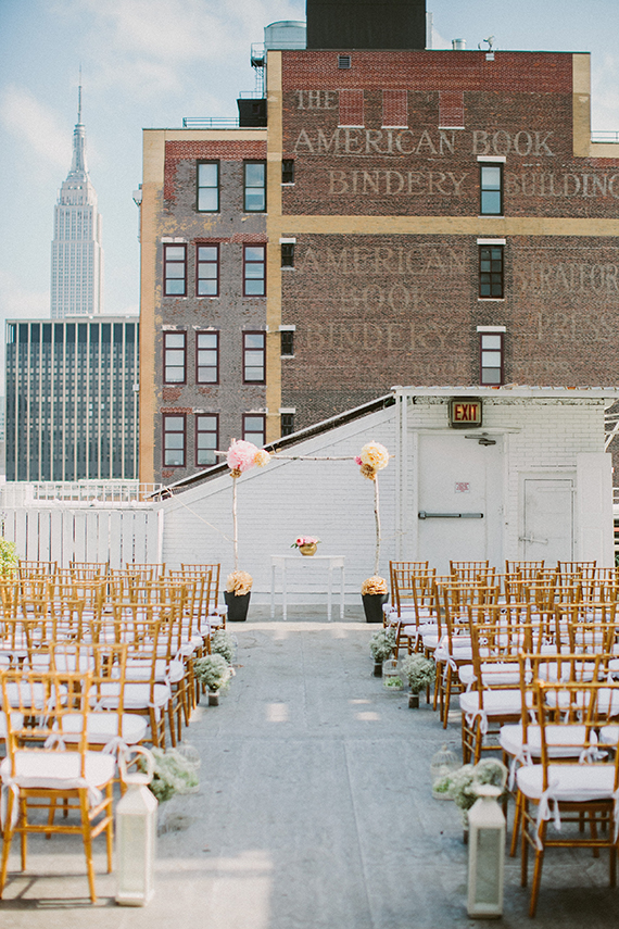New York City loft wedding | Photo by Sylvia Photography | Read more - https://www.100layercake.com/blog/?p=68388