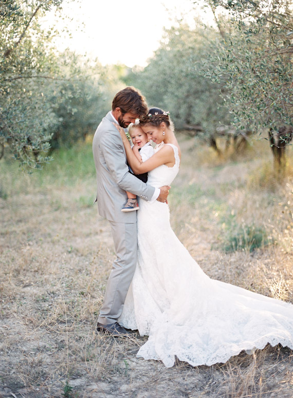 Provence olive grove wedding | Photos by Feather and Stone | Read more - https://www.100layercake.com/blog/?p=70031