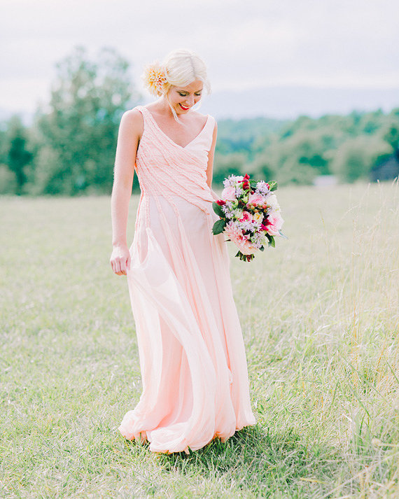 Peach farm wedding inspiration | Photo by Rachel May Photography | Read more - https://www.100layercake.com/blog/?p=78392