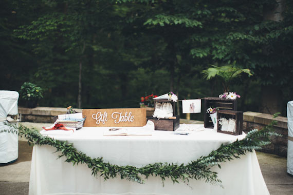 Homespun woodland wedding | Photo by Paige Jones | Read more - https://www.100layercake.com/blog/?p=79815