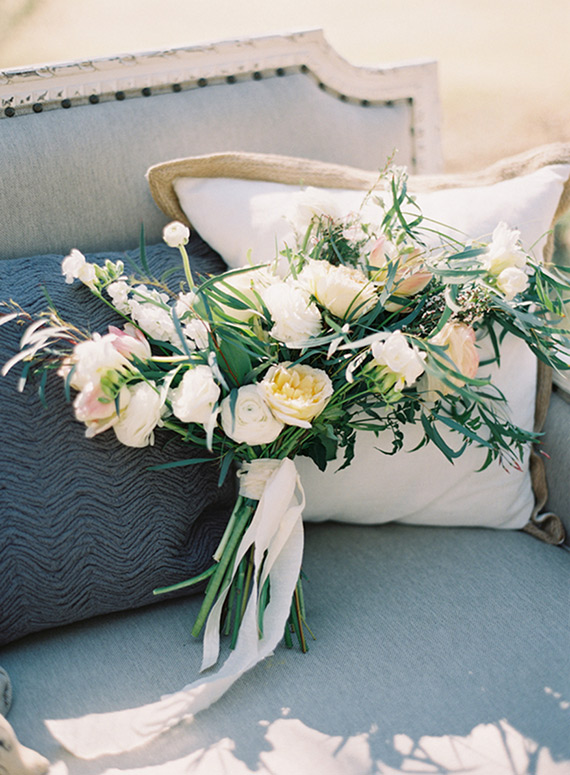 White garden wedding inspiration | Photo by Melanie Gabrielle | Read more - https://www.100layercake.com/blog/?p=81565