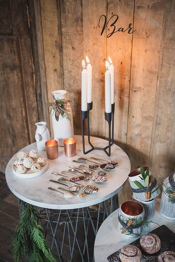 Contemporary Scandinavian winter wedding inspiration | Photo by Tandem Photo | Read more - https://www.100layercake.com/blog/?p=83407 