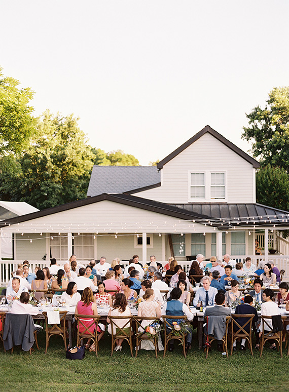 Rustic Nashville Tennessee wedding | Photo by Shannon OKelley | Read more - https://www.100layercake.com/blog/?p=84421
