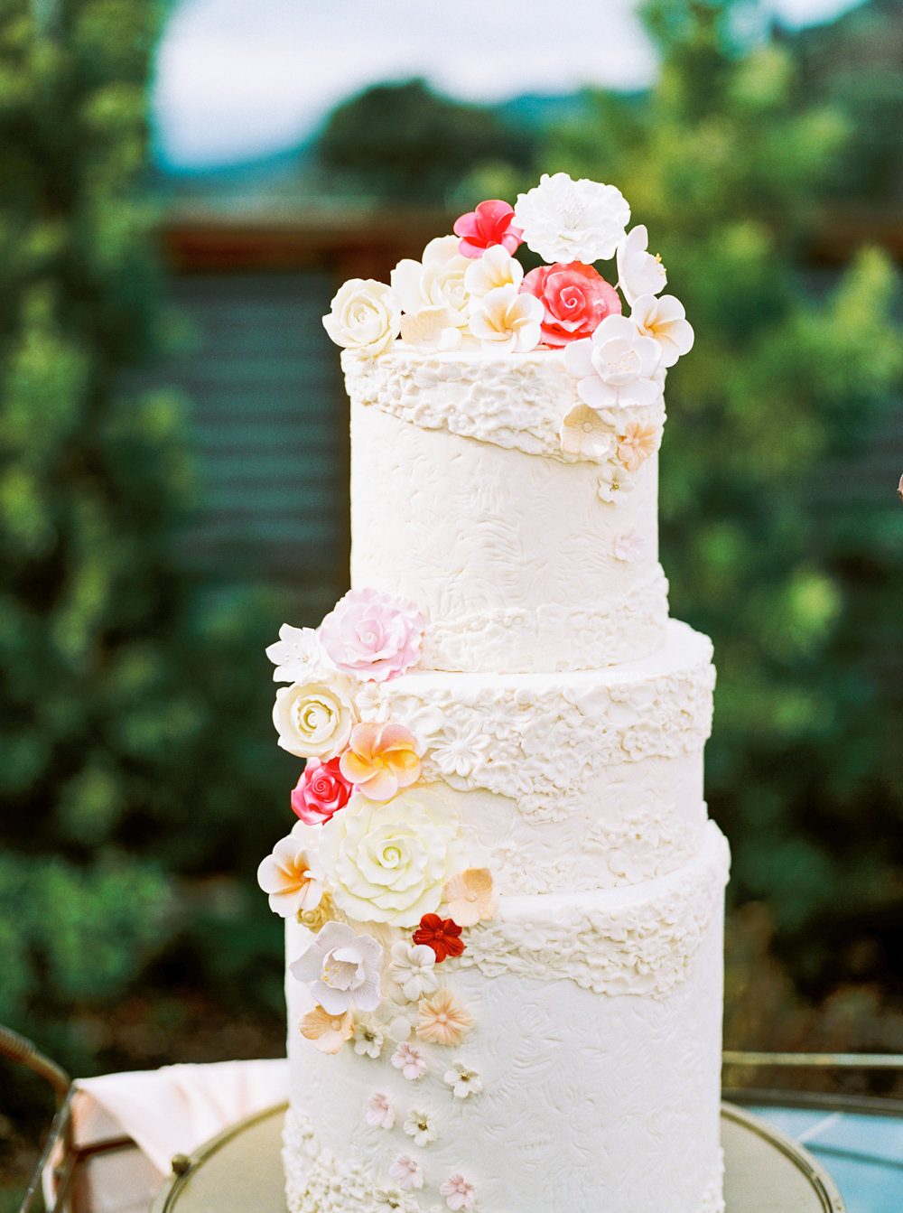 Glam spring garden wedding ideas - 100 Layer Cake