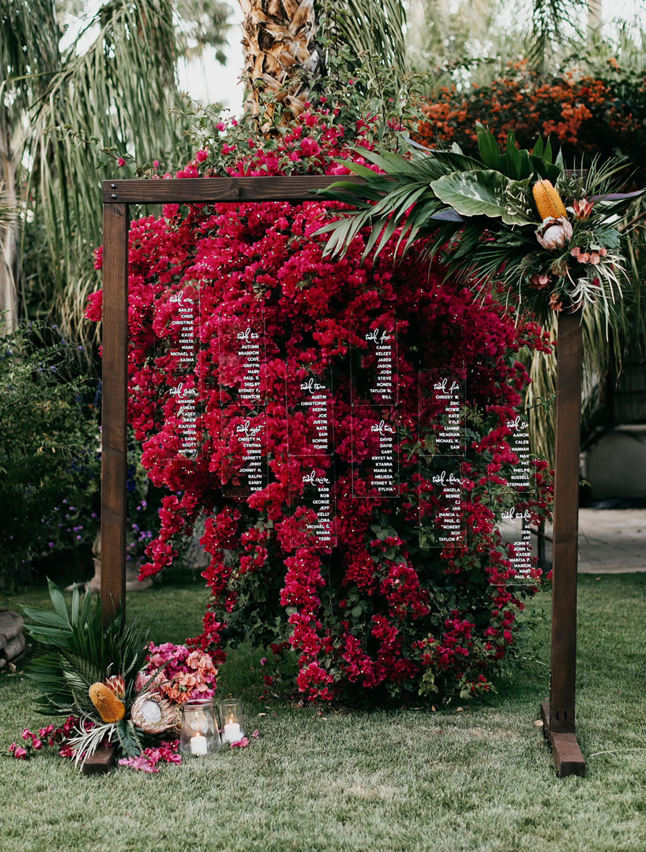 10 ways to use bougainvillea in your wedding