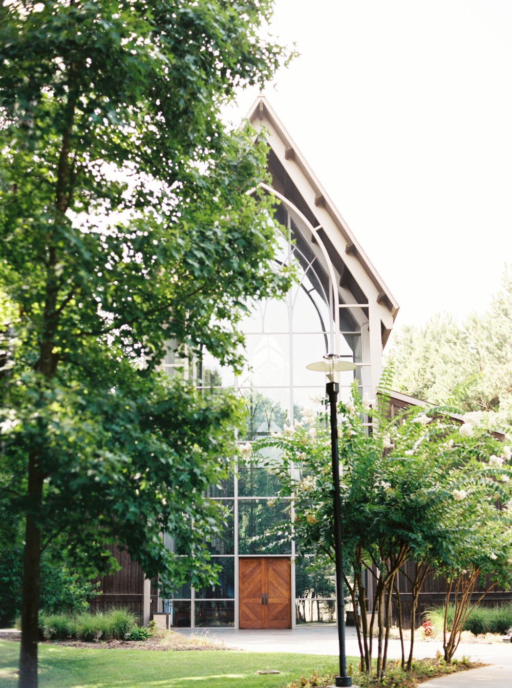 12 Stunning wedding chapels Charming chapels 100 Layer Cake