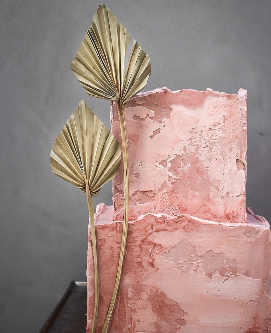 15 fine art sculpture wedding cakes