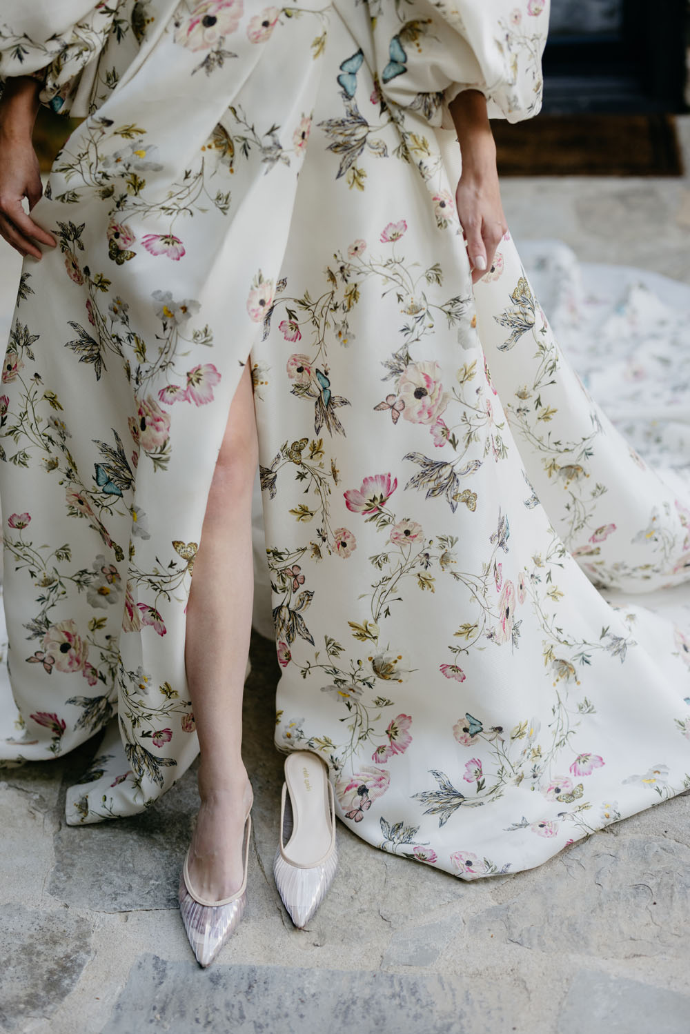 Idées de mariage de montagne d'été de luxe avec une robe à fleurs