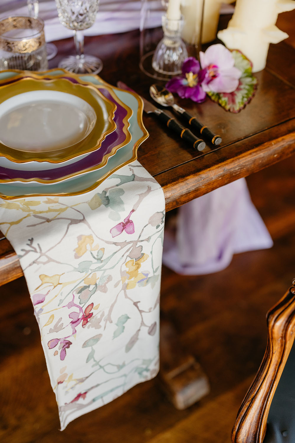 Idées de mariage de montagne d'été de luxe avec une robe à fleurs