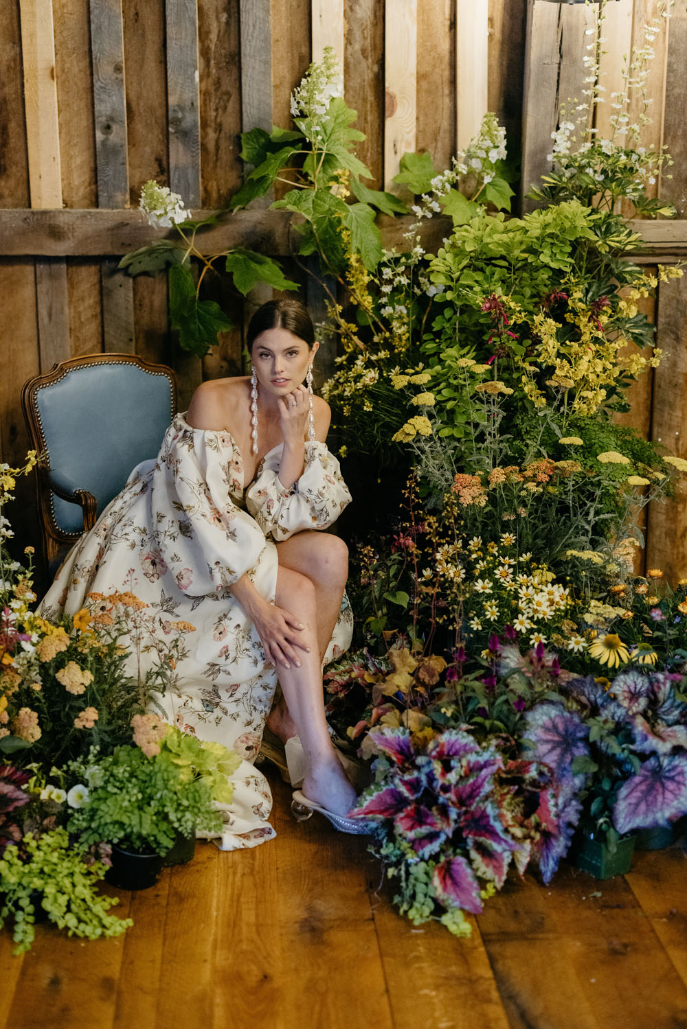 Idées de mariage de montagne d'été de luxe avec une robe à fleurs