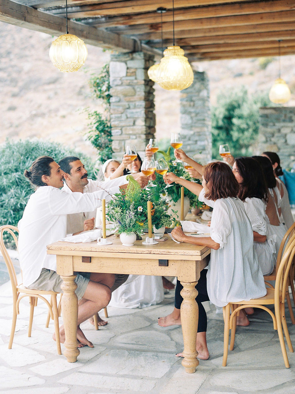 A romantic elopement on a Greek island