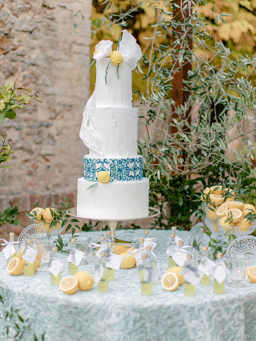 classic wedding in Tuscany