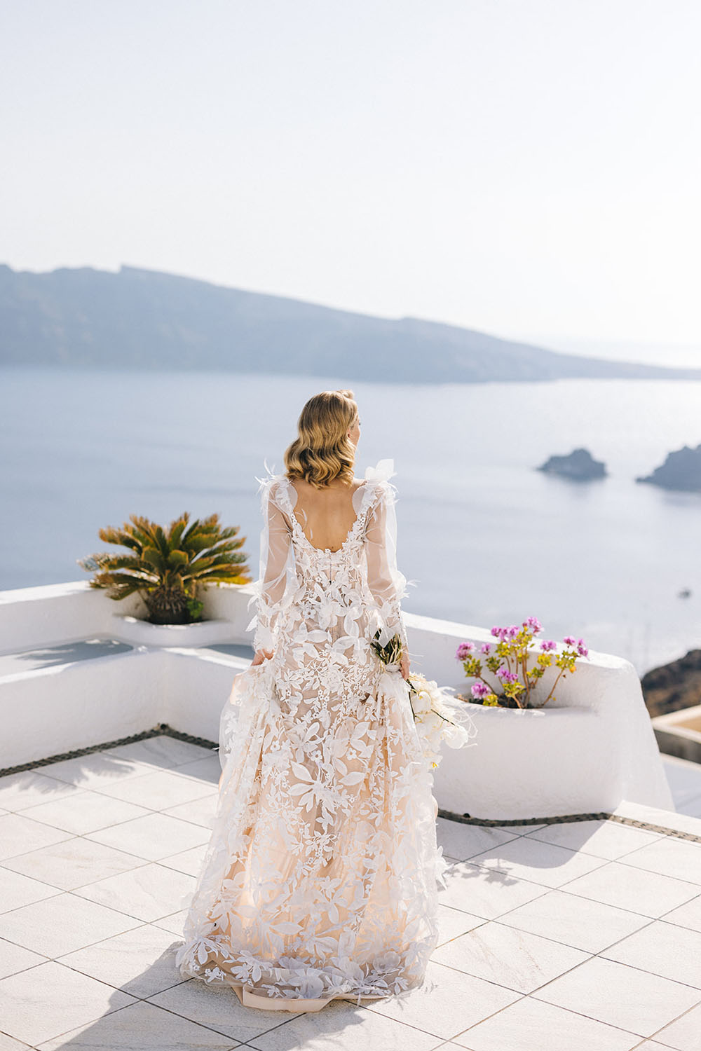 Fairytale Santorini wedding