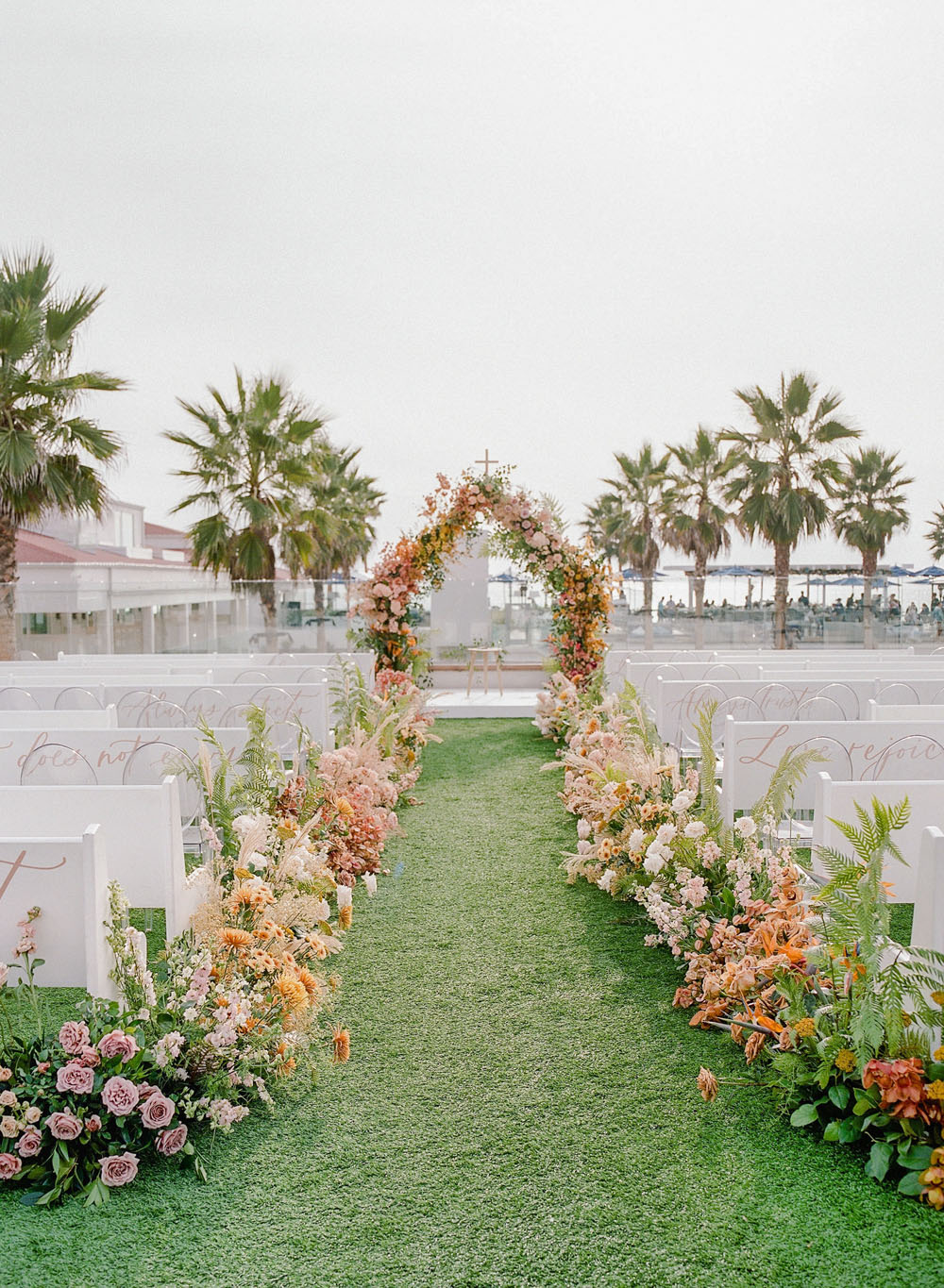 A beachy, bohemian wedding in San Diego