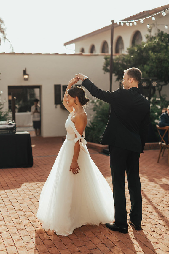 57 Perfect First Dance Songs For Every Style | Wedding Inspiration