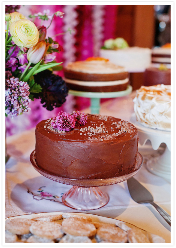 chocolate frosted wedding cake