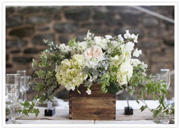 wood box floral centerpiece