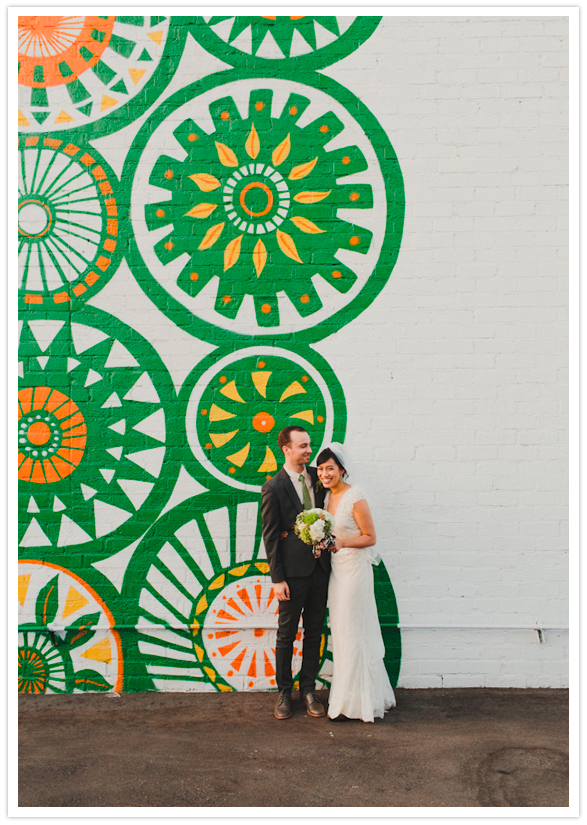 vibrant mural wedding portraits