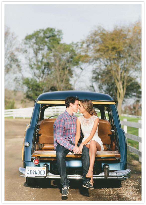 woody wagon engagement session