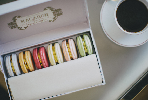 Macaroon ring box | 100 Layer Cake 