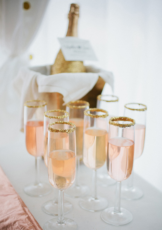 Rose and gold wedding ideas | 100 Layer Cake 
