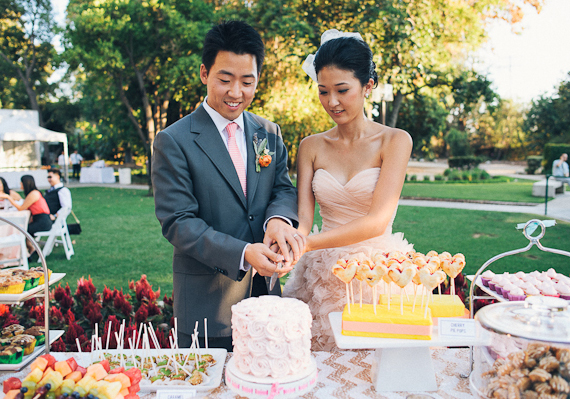 Sparkly pink modern wedding | 100 Layer Cake