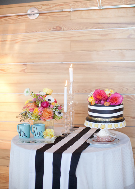 black and white stripe wedding cake | Photos by Cassandra Castaneda | 100 Layer Cake