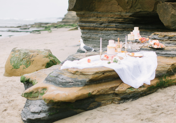 Pink and gold wedding inspiration | photos by Ashley Kelemen | 100 Layer Cake 