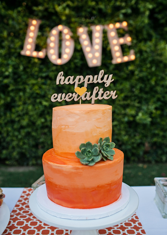 Orange ombre wedding cake lights   | photos by Frenzel Studios | 100 Layer Cake