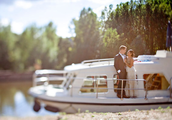 French destination wedding | Photo by Caught the Light | 100 Layer Cake