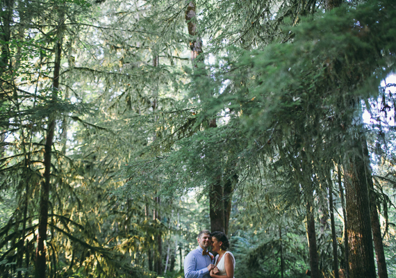 Oregon-camp-themed-wedding-12